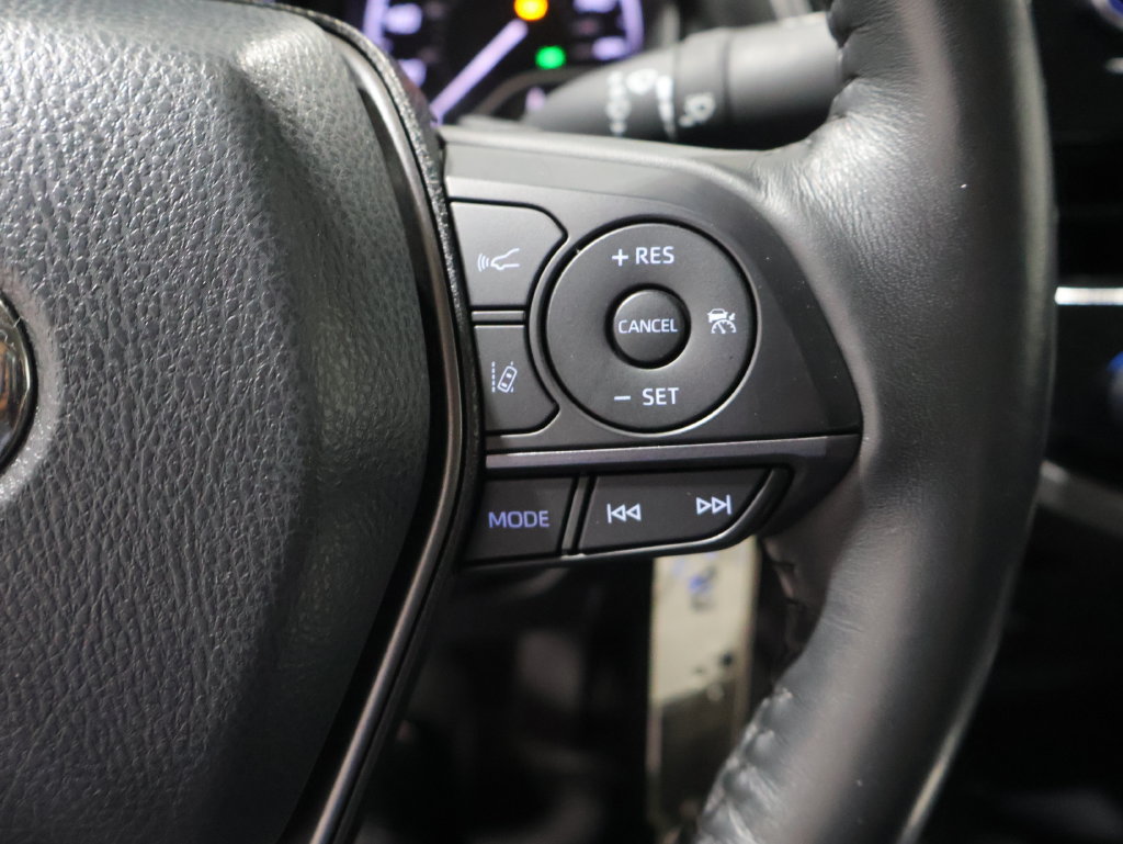 Used 2024 Toyota Camry SE FWD image 32