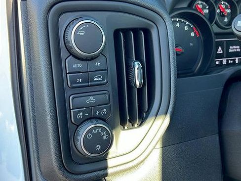 New 2026 Chevrolet Silverado 1500 W/T image 24