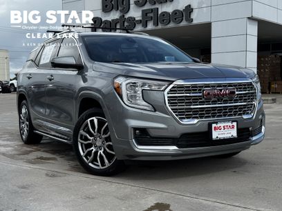 Used 2023 GMC Terrain Denali w/ Denali Premium Package