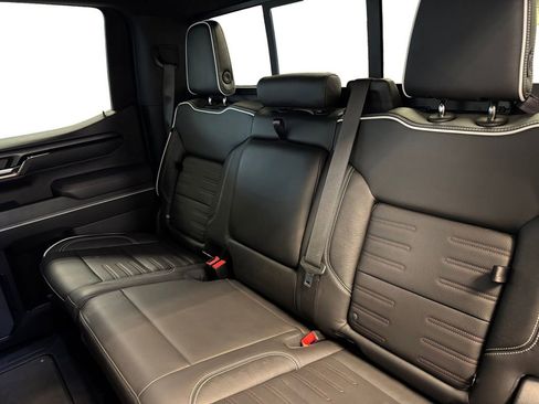 Used 2023 GMC Sierra 1500 AT4X AWD/4WD image 16