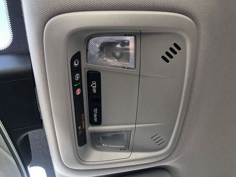 Used 2023 Chevrolet Malibu LT image 30