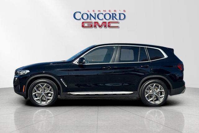 Used 2022 BMW X3 xDrive30i w/ Convenience Package AWD/4WD image 7