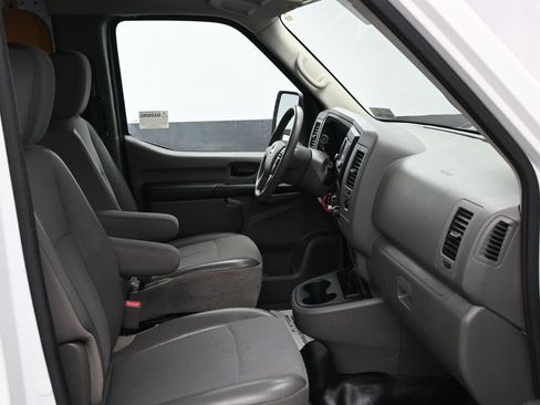Used 2020 Nissan NV 1500 SV w/ Navigation Package image 29
