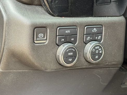 Used 2024 Chevrolet Silverado 1500 RST w/ Rally Edition AWD/4WD image 24