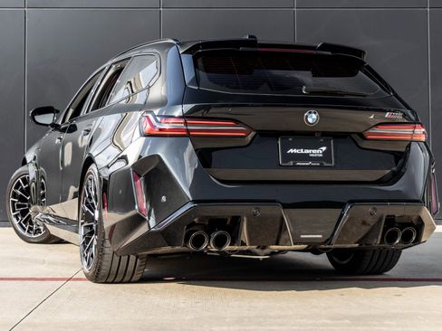 Used 2025 BMW M5 Touring image 6
