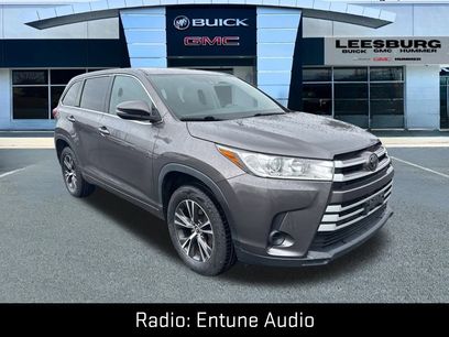 Used 2018 Toyota Highlander LE