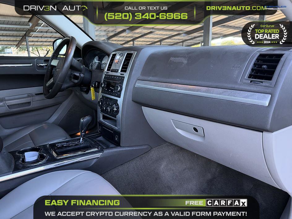 Used 2009 Chrysler 300 Touring AWD/4WD image 9