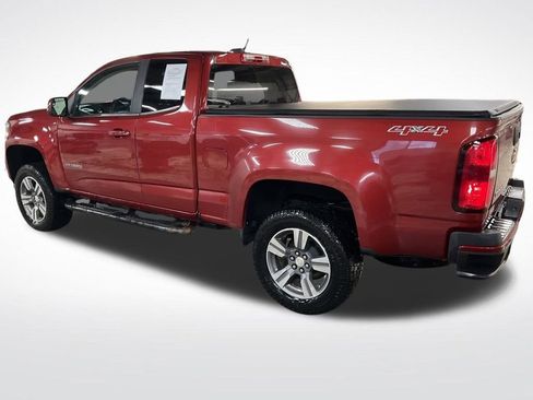 Used 2015 Chevrolet Colorado LT w/ LT Convenience Package image 3