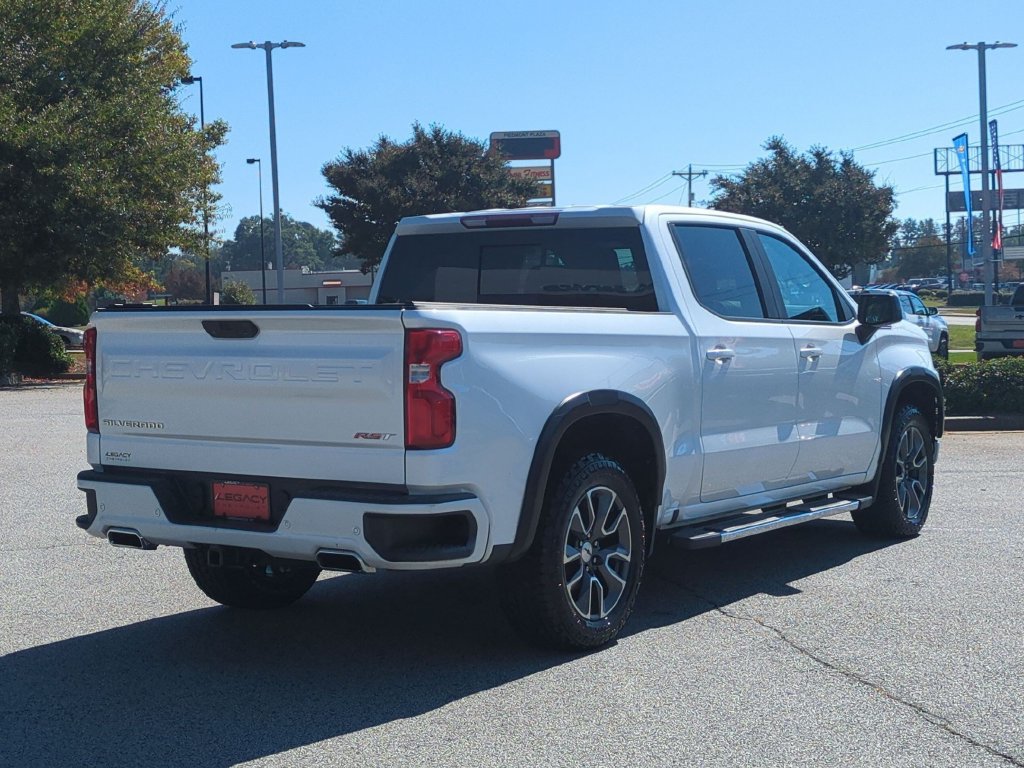 Used 2020 Chevrolet Silverado 1500 RST AWD/4WD image 3