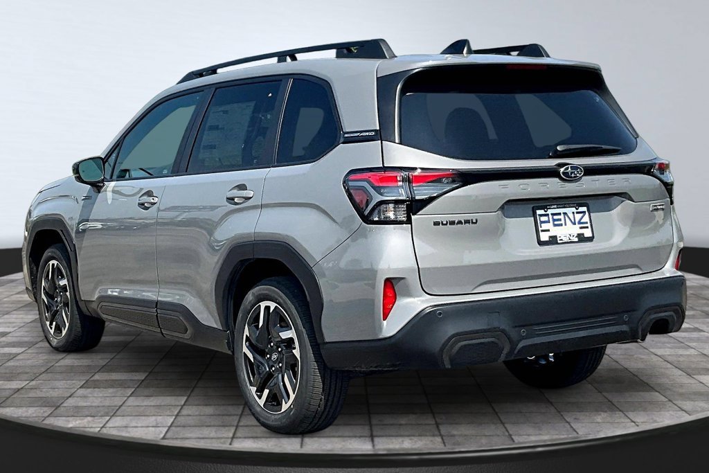New 2026 Subaru Forester Touring AWD/4WD image 3