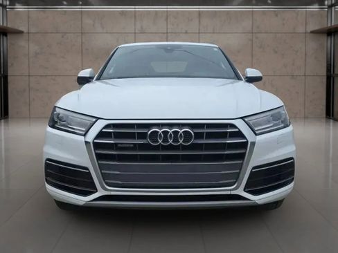 Used 2018 Audi Q5 2.0T Premium image 3