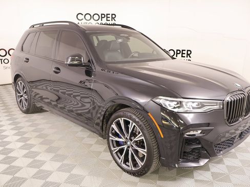 Used 2022 BMW X7 xDrive40i w/ M Sport Package image 1