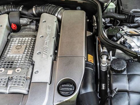 Used 2005 Mercedes-Benz E 55 AMG Sedan image 22