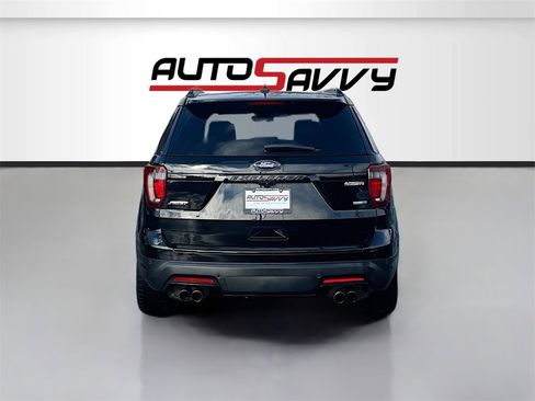 Used 2018 Ford Explorer Sport w/ Equipment Group 401A image 6