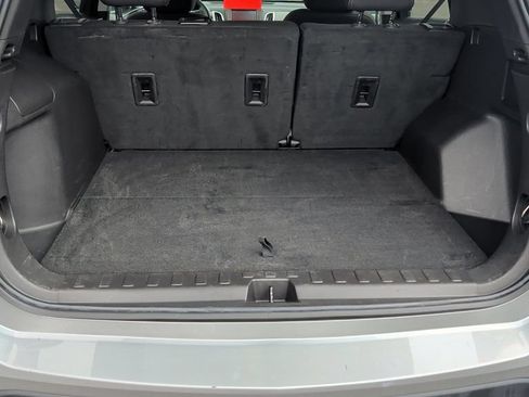 Used 2024 Chevrolet Equinox LT AWD/4WD image 8