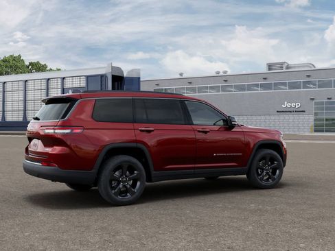 New 2026 Jeep Grand Cherokee L Limited image 4