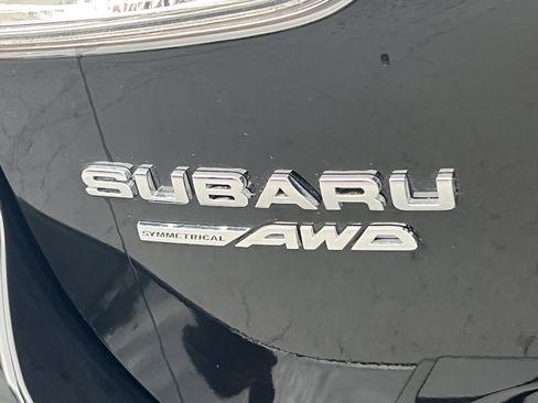 Used 2022 Subaru Forester Touring w/ Popular Package #2 image 9