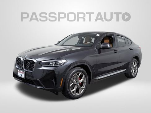 Used 2023 BMW X4 xDrive30i w/ Premium Package AWD/4WD image 1