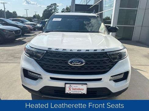 Certified 2024 Ford Explorer XLT w/ Equipment Group 202A RWD image 2
