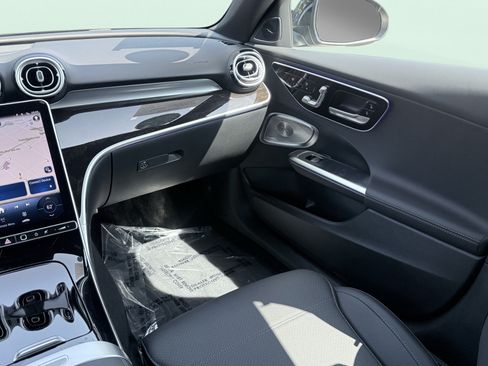 Used 2026 Mercedes-Benz C 300 Sedan w/ Exclusive Trim Package image 49
