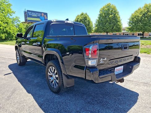 Used 2020 Toyota Tacoma Limited AWD/4WD image 8