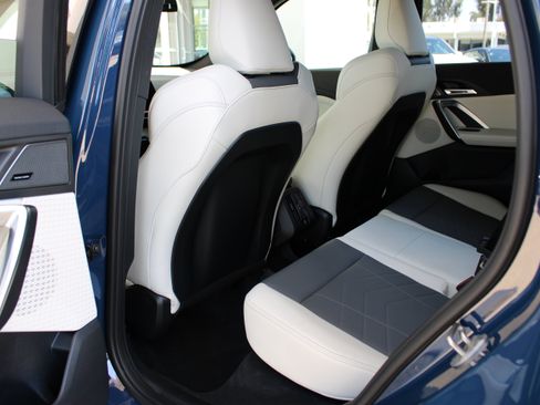 Used 2026 BMW X1 xDrive28i w/ Convenience Package AWD/4WD image 23