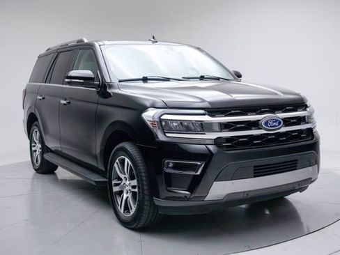 Used 2024 Ford Expedition Limited AWD/4WD image 9