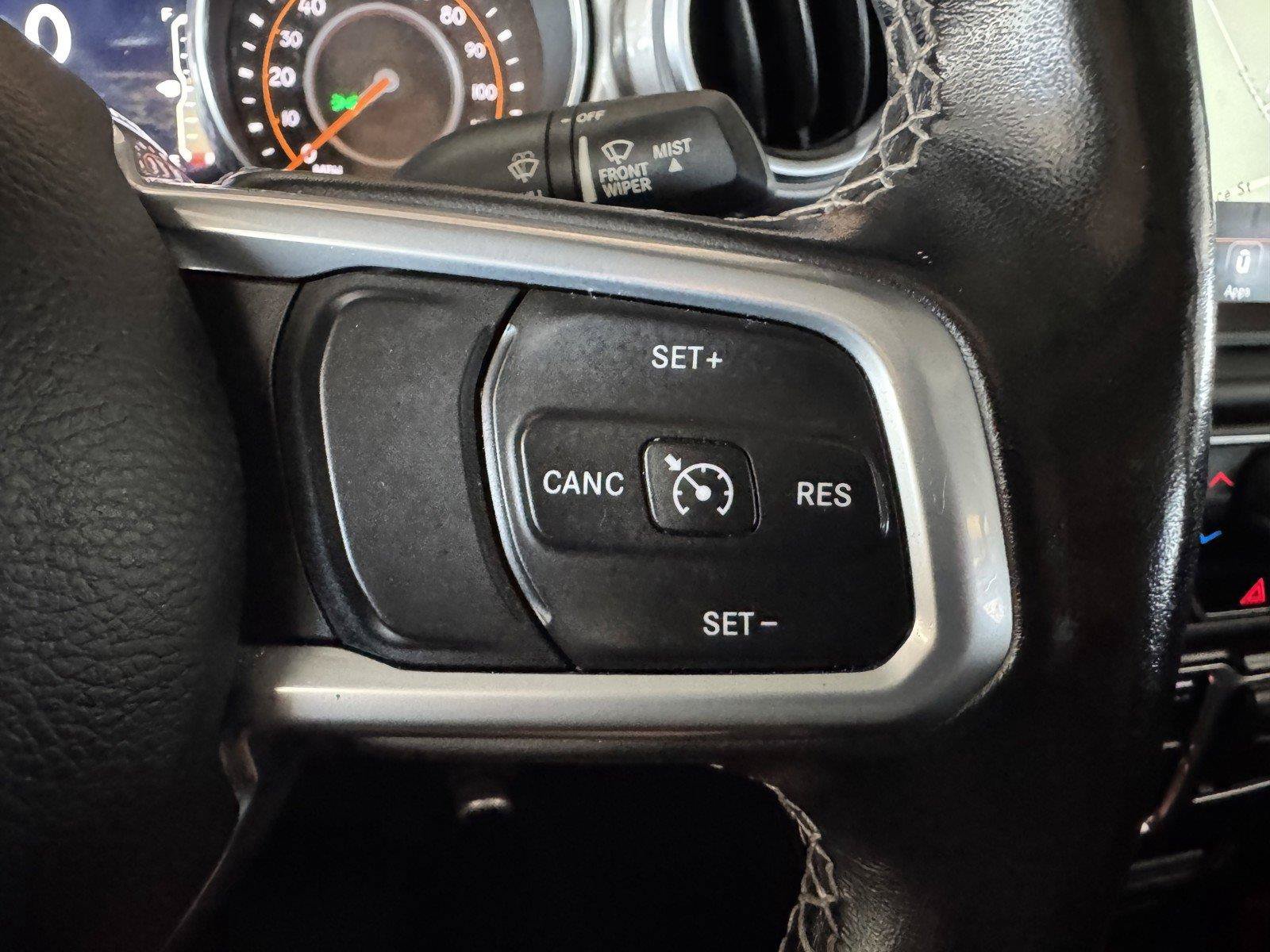 Used 2020 Jeep Gladiator Overland AWD/4WD image 20