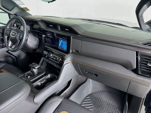 Used 2023 GMC Sierra 1500 AT4 w/ Technology Package image 33