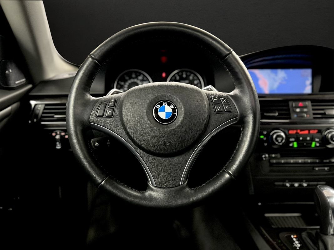 Used 2011 BMW 335i xDrive Coupe AWD/4WD image 24