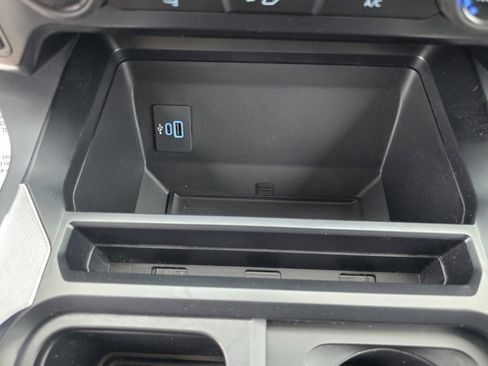 Used 2025 Ford F350 XLT image 38