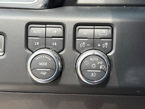 Used 2024 GMC Sierra 2500 Denali Ultimate image 23