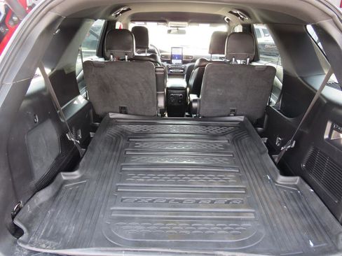 Used 2020 Ford Explorer ST w/ ST Street Pack AWD/4WD image 35