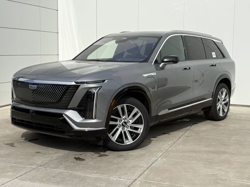 New 2026 Cadillac Vistiq Luxury image 2