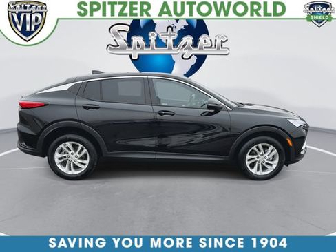 Used 2024 Buick Envista Preferred w/ Convenience I Package image 11