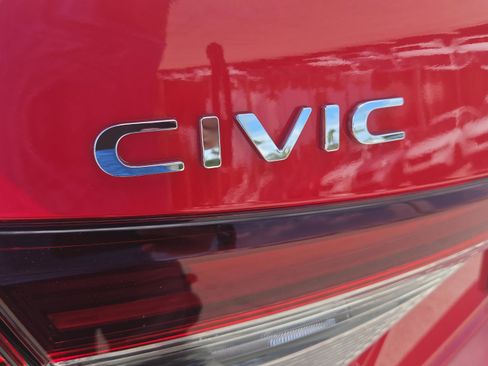 Used 2025 Honda Civic Sport Touring image 37