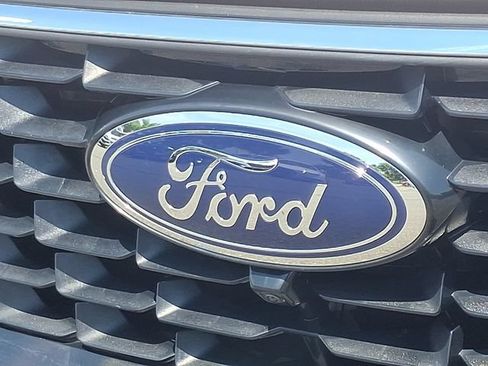 Used 2024 Ford Escape Active w/ Tech Pack #2 AWD/4WD image 30