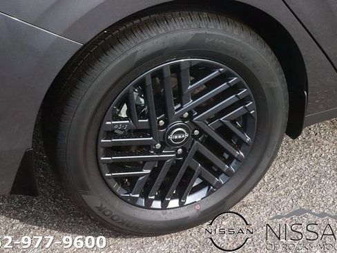 New 2026 Nissan Sentra SV FWD image 7
