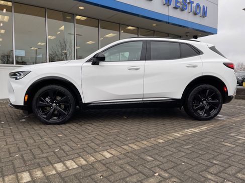 Used 2022 Buick Envision Preferred image 2