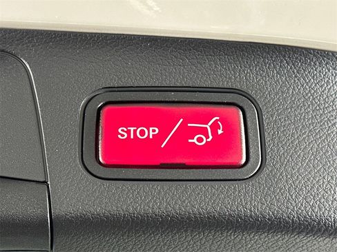 Certified 2026 Mercedes-Benz GLA 250 4MATIC image 21