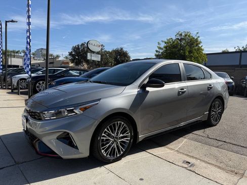 Used 2023 Kia Forte GT-Line FWD image 8