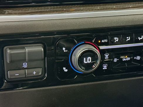 Used 2022 Chevrolet Silverado 1500 RST w/ All Star Edition Plus image 22