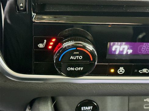 Certified 2025 Nissan Rogue SL image 12