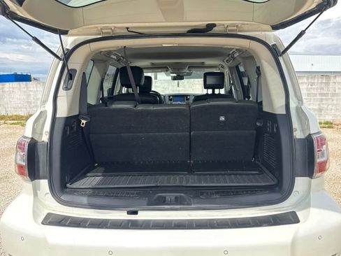 Used 2019 Nissan Armada Platinum w/ Captain's Chairs Package RWD image 5