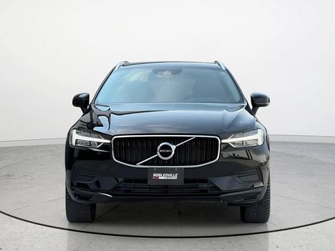 Used 2019 Volvo XC60 T6 Momentum w/ Protection Package Premier AWD/4WD image 3