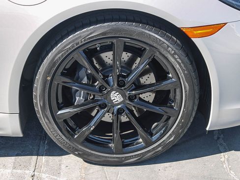 Used 2025 Porsche 718 Boxster RWD image 11