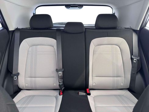 New 2026 Hyundai Venue SEL FWD image 16
