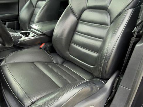 Used 2015 Porsche Cayenne Turbo image 26