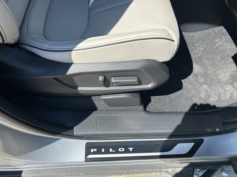 New 2026 Honda Pilot Elite image 39