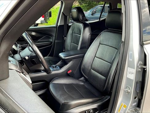 Used 2020 GMC Terrain SLT image 27